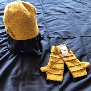 Mustard Hat and Gloves Set